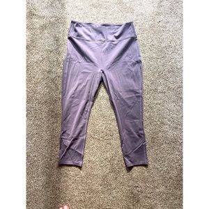 NWT Fabletics High Waisted Trinity Mesh Powertouch Capri